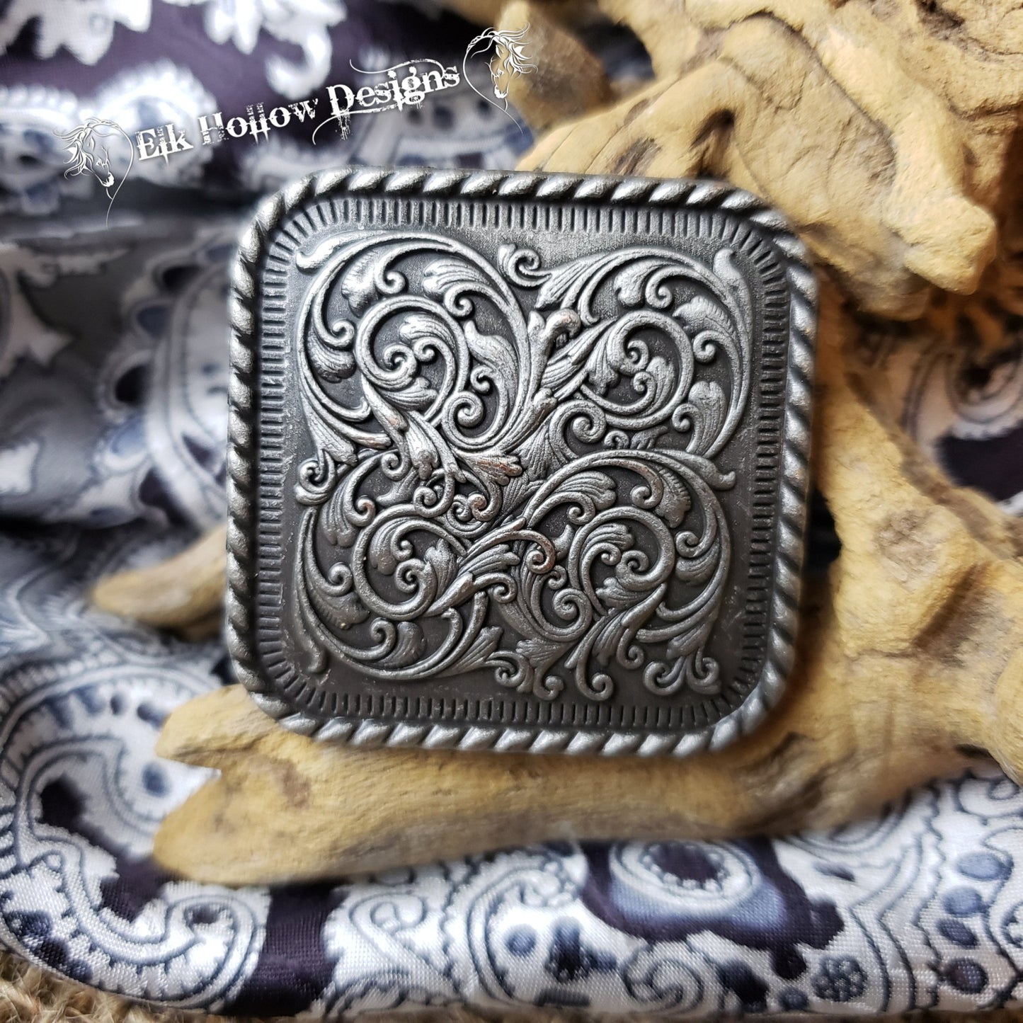 Rope Edge Scroll Wild Rag Slide - Elk Hollow DesignsRope Edge Scroll Wild Rag Slide